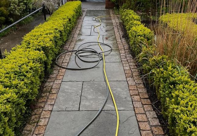 pressure-washing-services